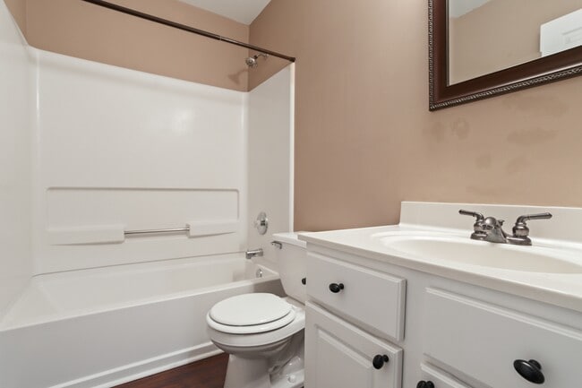 Building Photo - 5451 Crabtree Park Ct
