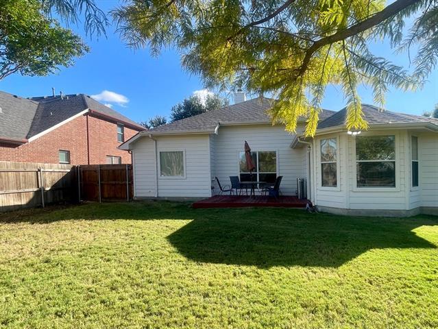 Building Photo - 8416 Sonnet Dr