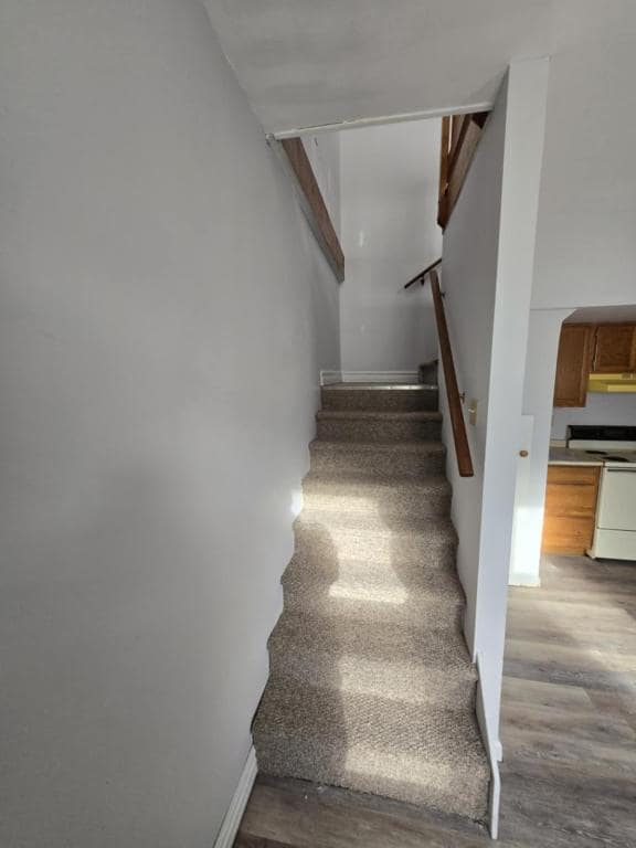 Building Photo - 124 W Smith St