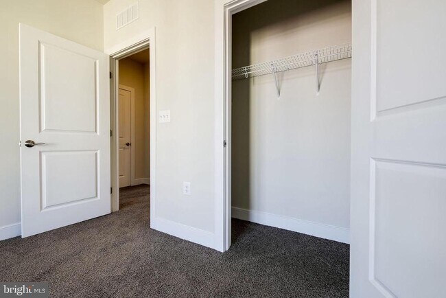 Building Photo - 1224 Main Line Blvd