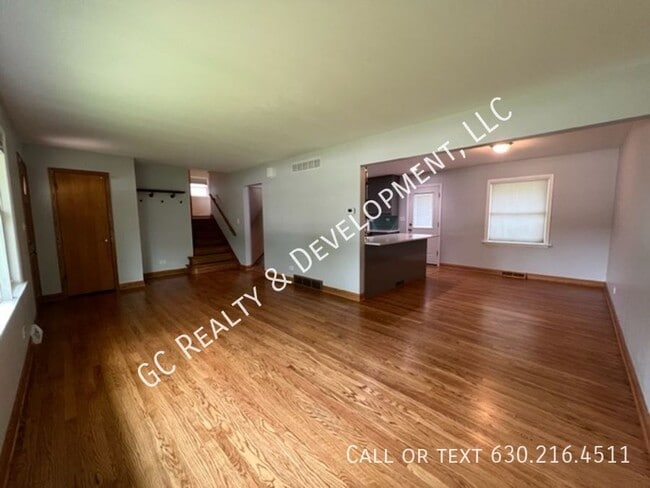 Building Photo - 942 59th St