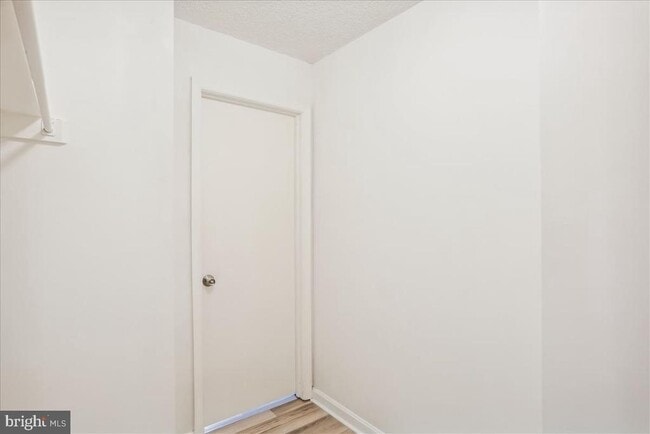 Building Photo - 12901 Churchill Ridge Cir