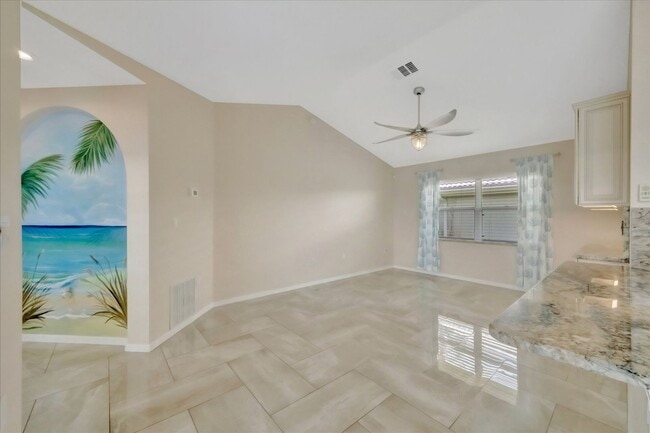 Building Photo - 3BR/2.5BA Private Pool Home | Chestnut Creek Community in Venice