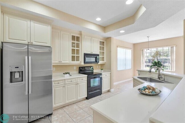 Building Photo - 8140 NW 128th Ln