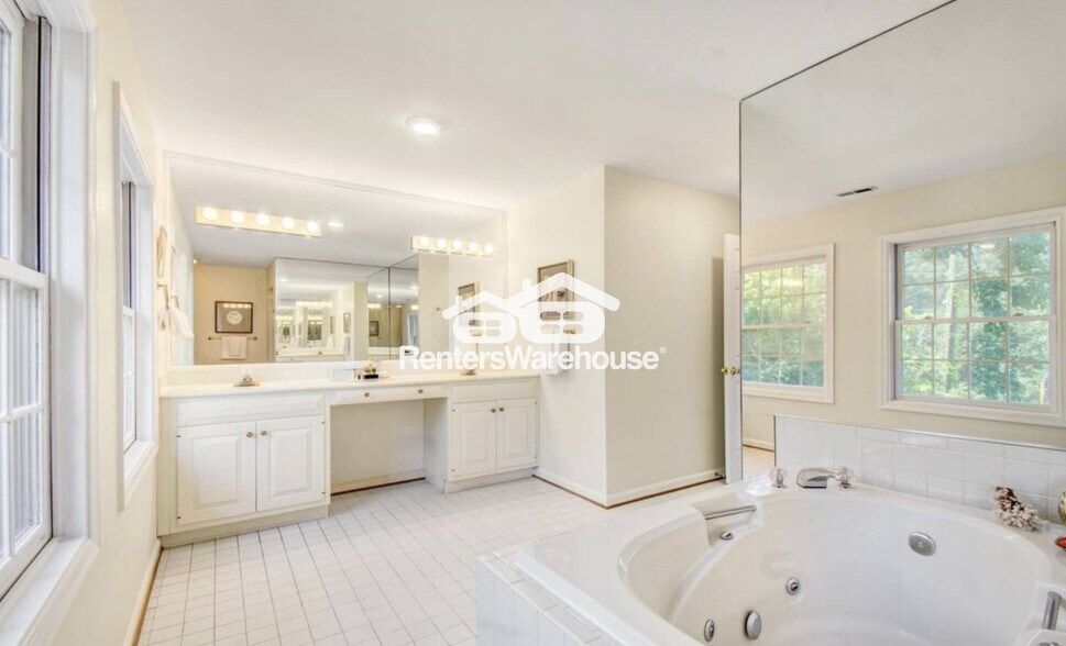 Building Photo - 6212 Massachusetts Ave