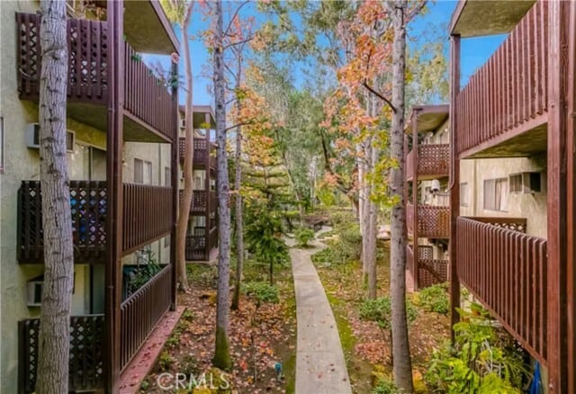 Building Photo - 5830 Benner St