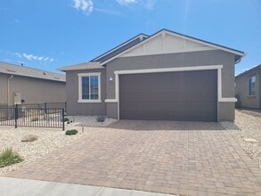 Building Photo - 6275 Barn Owl Ave