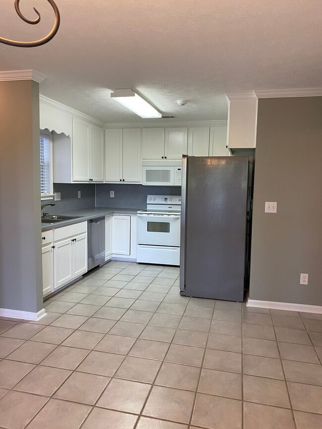 Building Photo - Thorington Trace