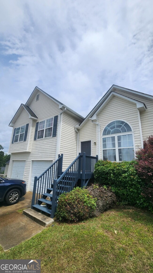 Building Photo - 101 Rampart St