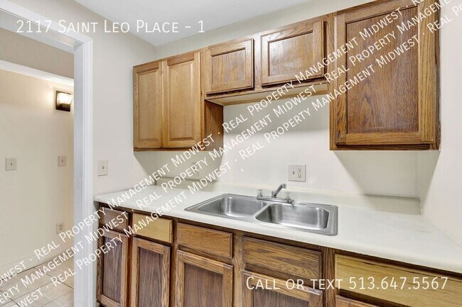 Building Photo - 2117 St Leo Pl