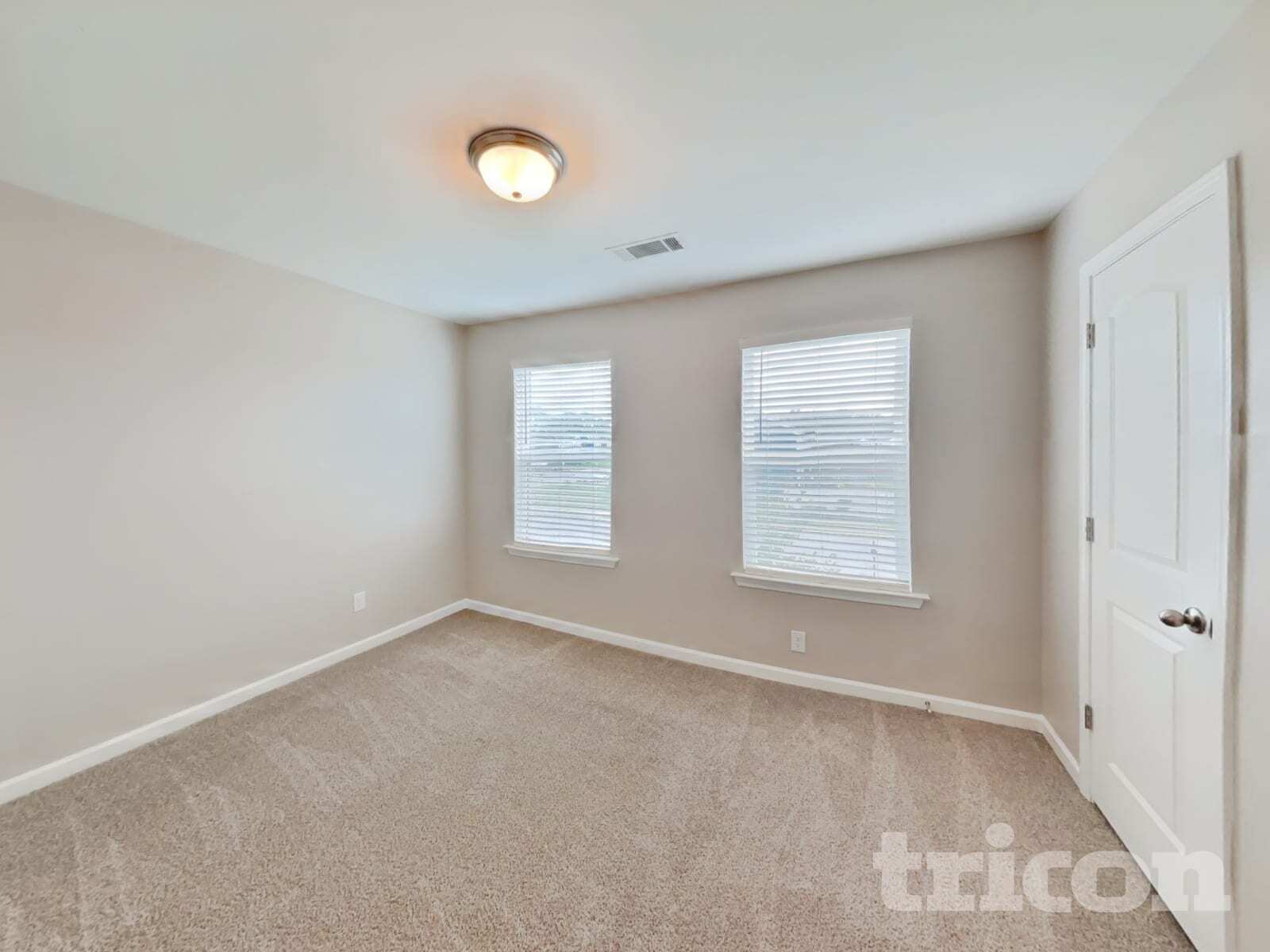 Building Photo - 3412 Vedette Ln