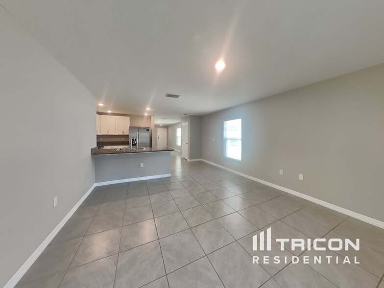 Building Photo - 12177 Downy Birch Dr