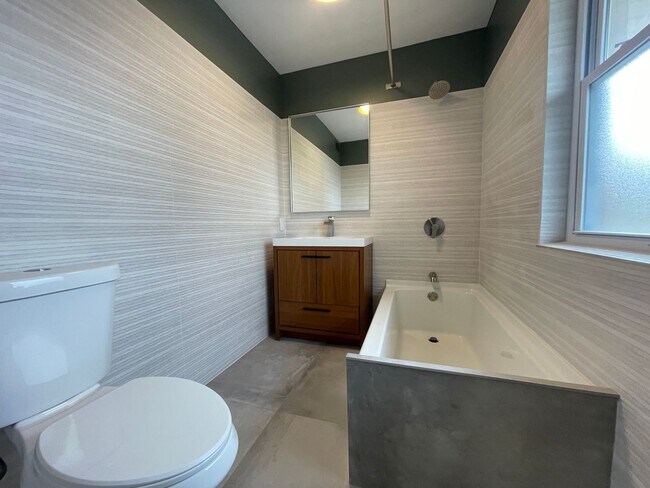 Building Photo - 7011 Stadium Dr