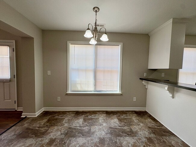 Building Photo - One Story 3 Bedroom 2 Bath Brand New