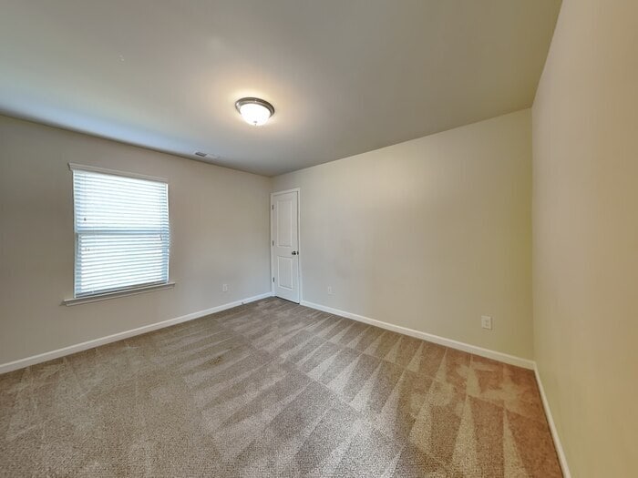 Building Photo - 110 Obsidian Way