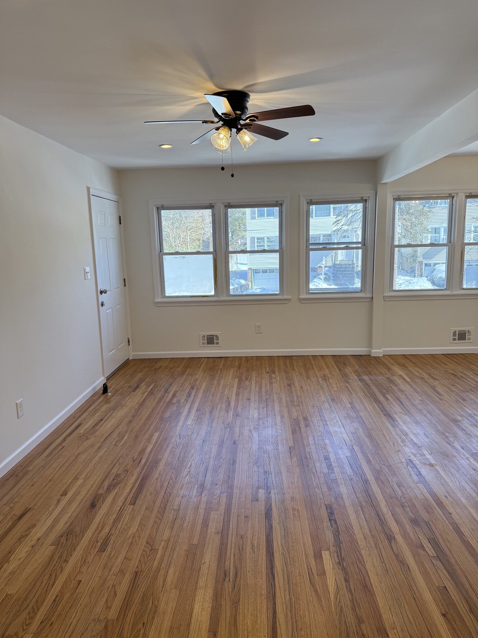 Family Room - 18 Cooper Dr