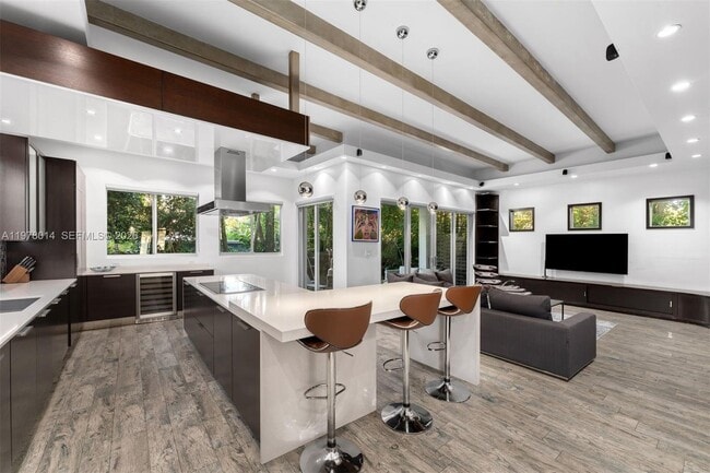 Building Photo - 101 SW 21st Rd