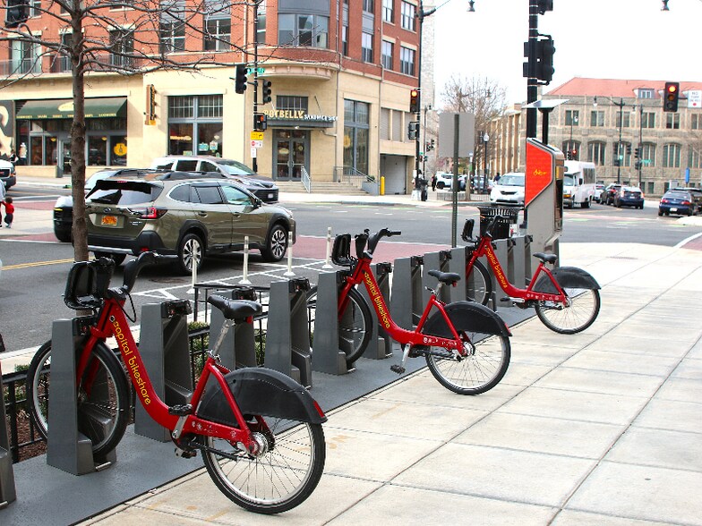 Building Photo - 3719 12th St NE