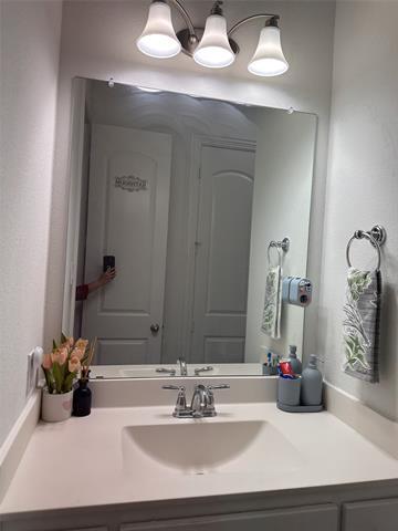 Building Photo - 7032 Mapleshade Way