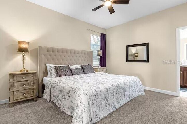 Building Photo - 8802 Bamboo Palm Ct