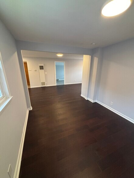 Building Photo - 77 Highland Ave