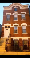 Building Photo - 1746 W 18th St