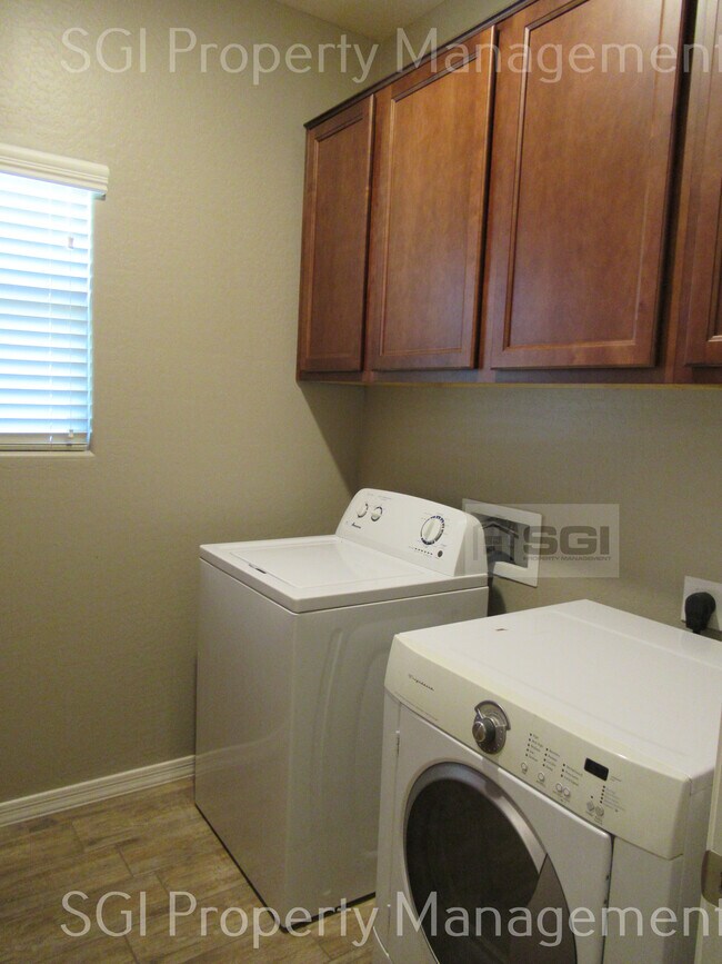 Building Photo - Stunning rental home in Ironwood Crossing!