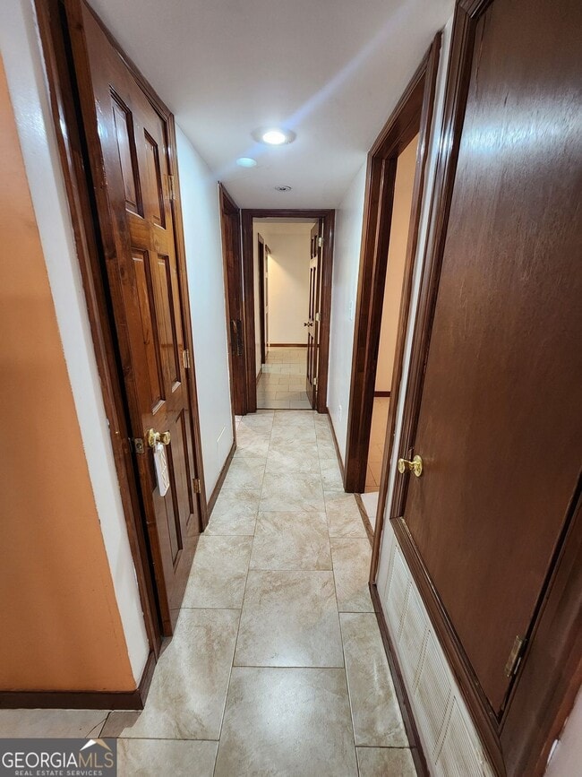 Building Photo - 3186 Quincetree Ln