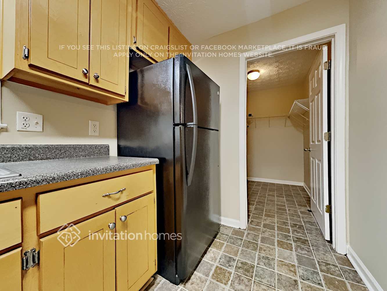 Building Photo - 258 Palms Ln SW