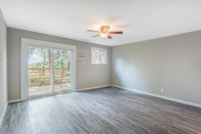 Building Photo - 316 Chambliss St