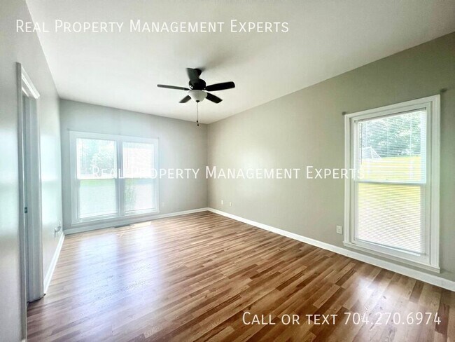 Building Photo - 7301 Gilead Rd