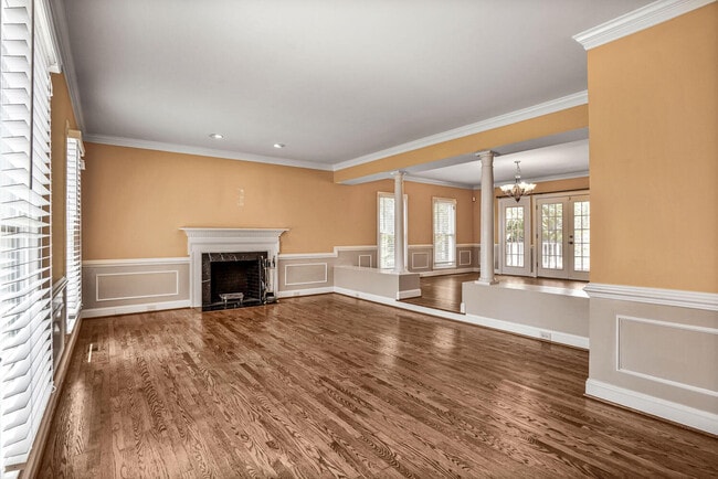 Building Photo - 7204 Quiet Cove