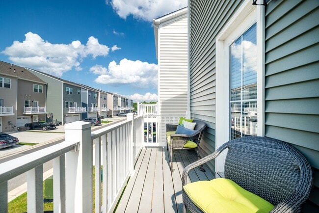 Building Photo - 133 Cedar Crst Dr