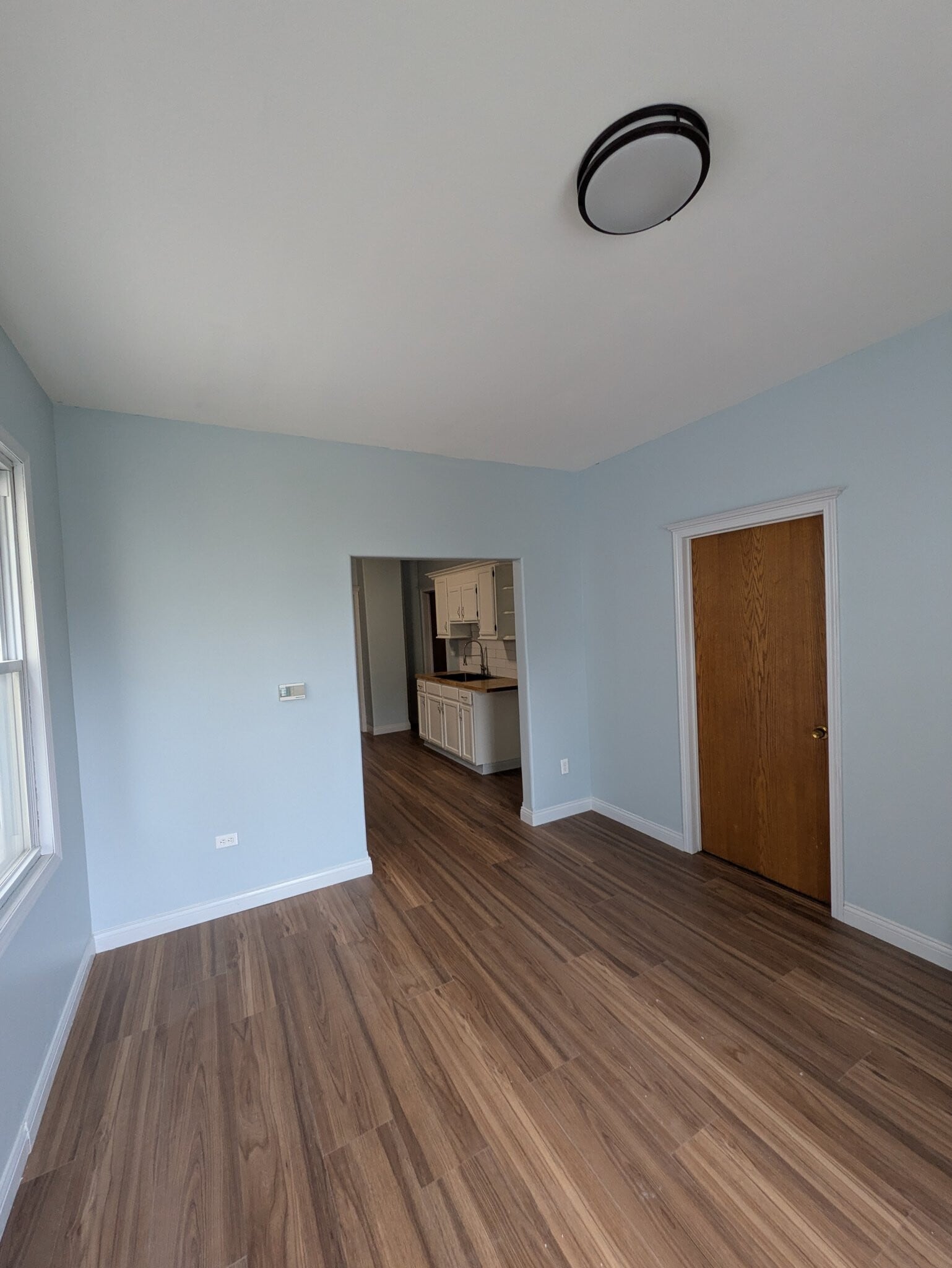 Building Photo - 1934 W 21st Pl