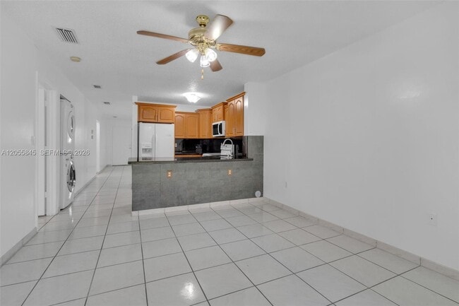 Building Photo - 8851 NW 119th St