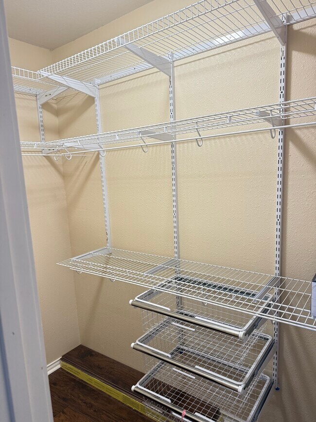 Guest walk in closet - 1226 Amanda Dr