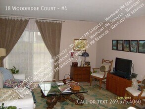 Building Photo - 18 Woodridge Ct