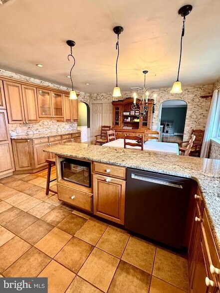 Building Photo - 2360 New Schuylkill Rd