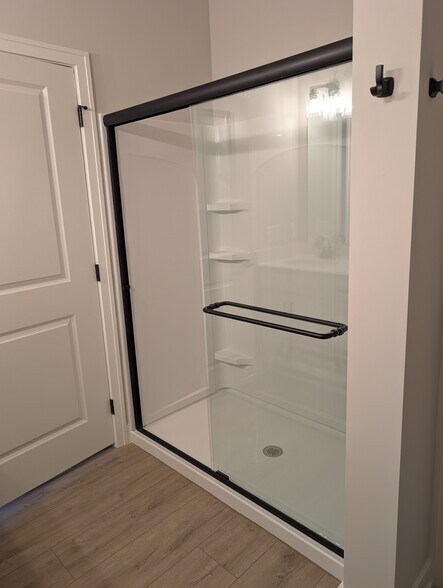 Master Bathroom - 12855 S 45th Ter