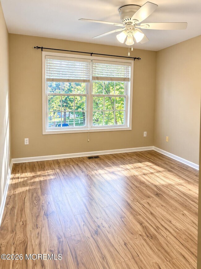 Building Photo - 35 Ironwood Ct