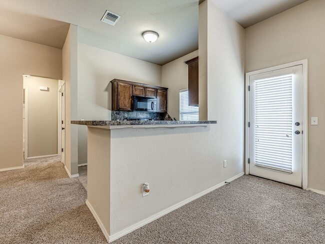 Building Photo - Newly Updated Home + Edmond + 3 bedrooms + Edmond Schools