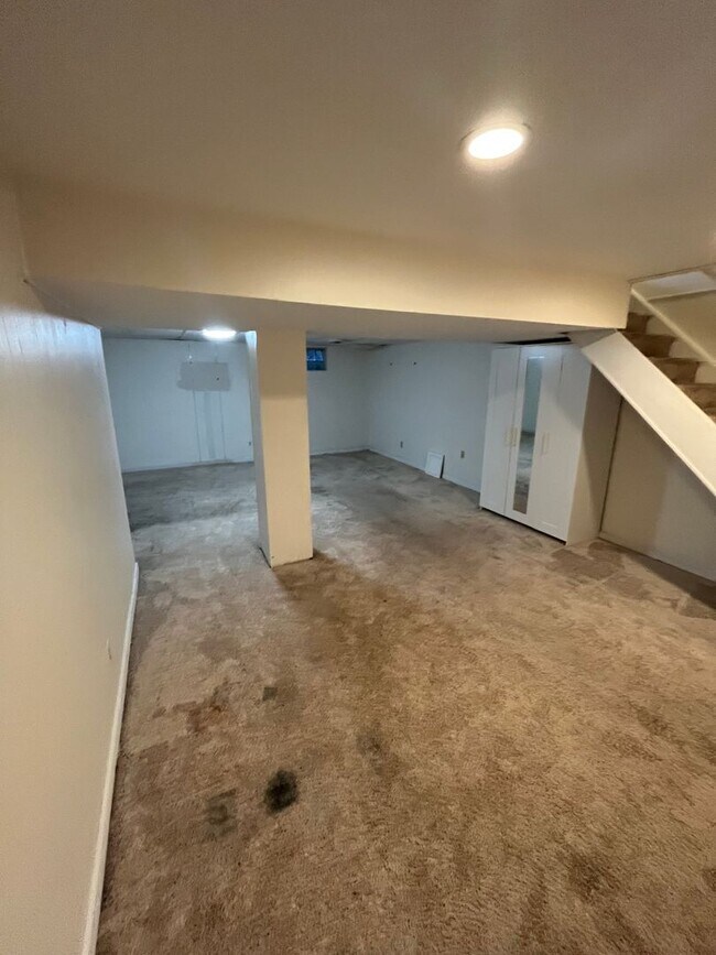 Building Photo - Three Bedroom in West Chester!