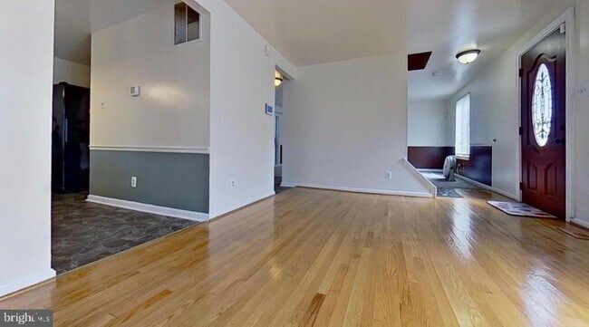 Building Photo - 11103 Teaberry Way Ct