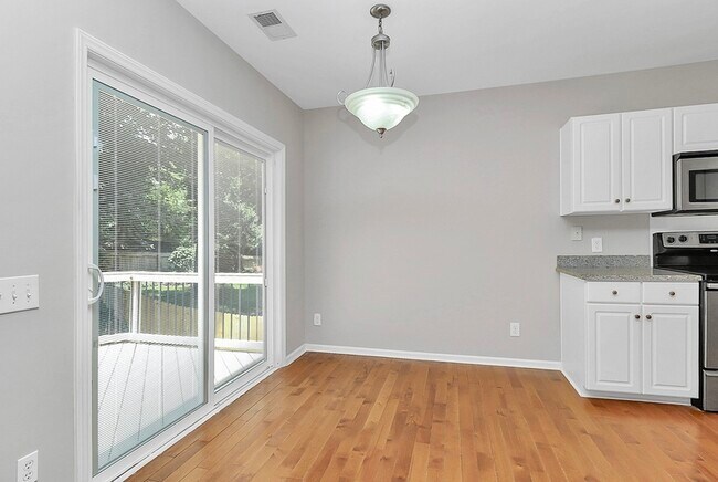 Building Photo - 5916 Downfield Wood Dr