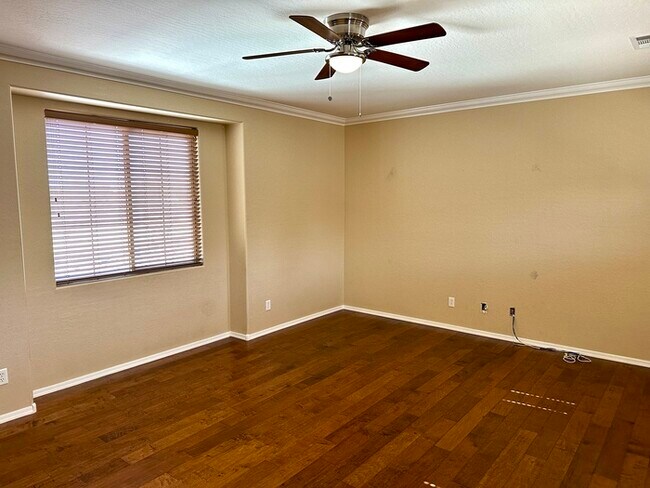 Building Photo - Stunning Rancho Del Ray double story overlooking community park.