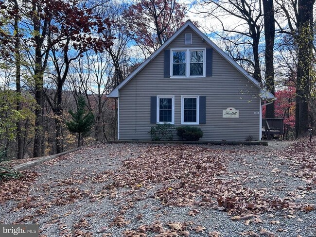 Building Photo - 132 Pinecrest Ln