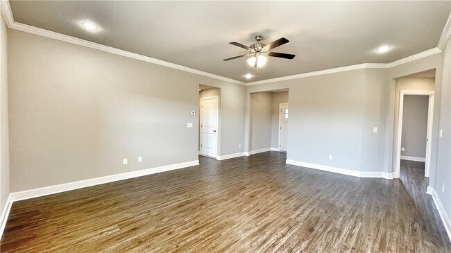 Building Photo - 1746 Charismatic Dr