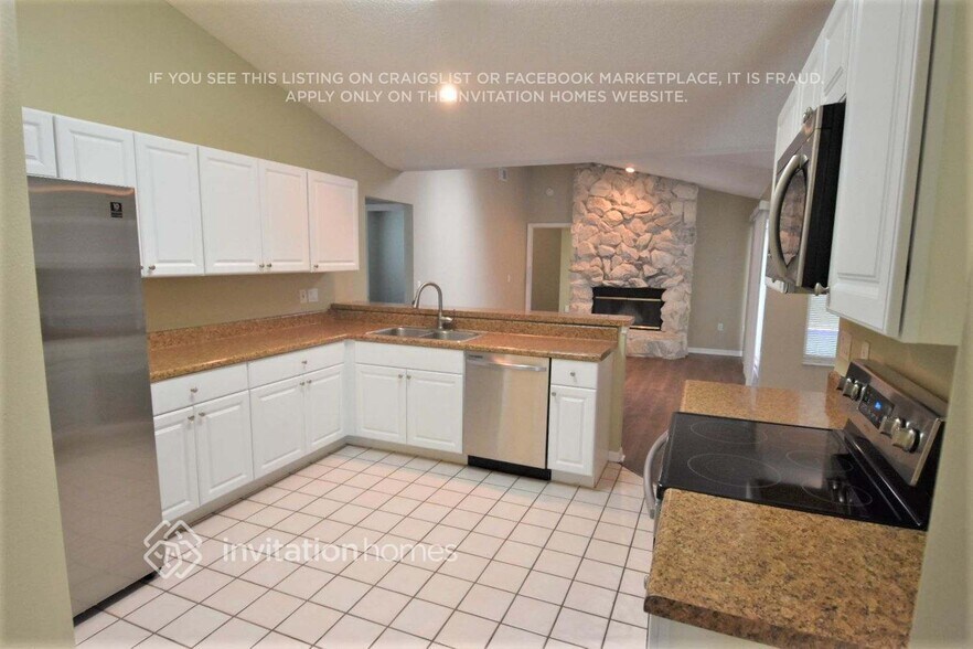 Building Photo - 4061 Prairie View Dr N