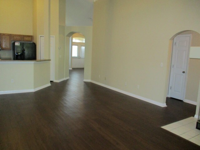 Building Photo - 3428 World Ct