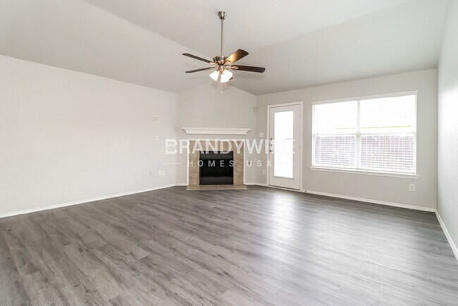 Building Photo - 14109 Filly St